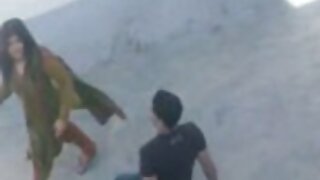 Diadaptasi pikeun apertado e minúsculo (Kina Kai) - 2024-02-12 01:07:47